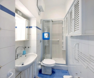 Apartment Topazia